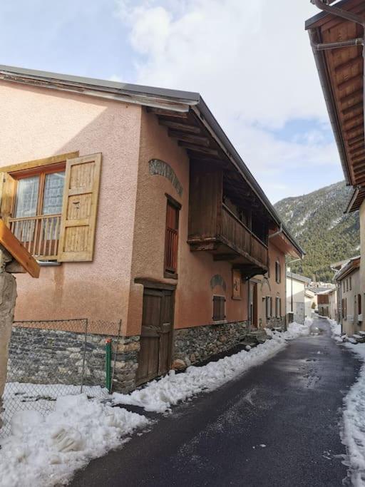 Gite 14 Pers Lesoursfanfarons Spacieux Chaleureux Bramans Exteriör bild